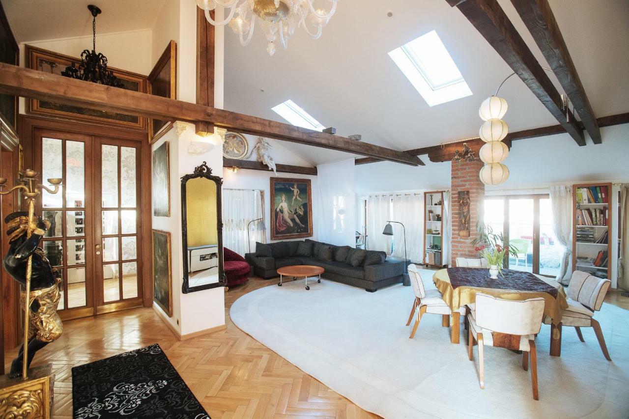 Unique Luxury Loft With Terrace In Old Town Apartment Praha Bagian luar foto