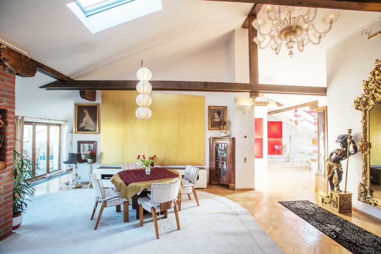 Unique Luxury Loft With Terrace In Old Town Apartment Praha Bagian luar foto