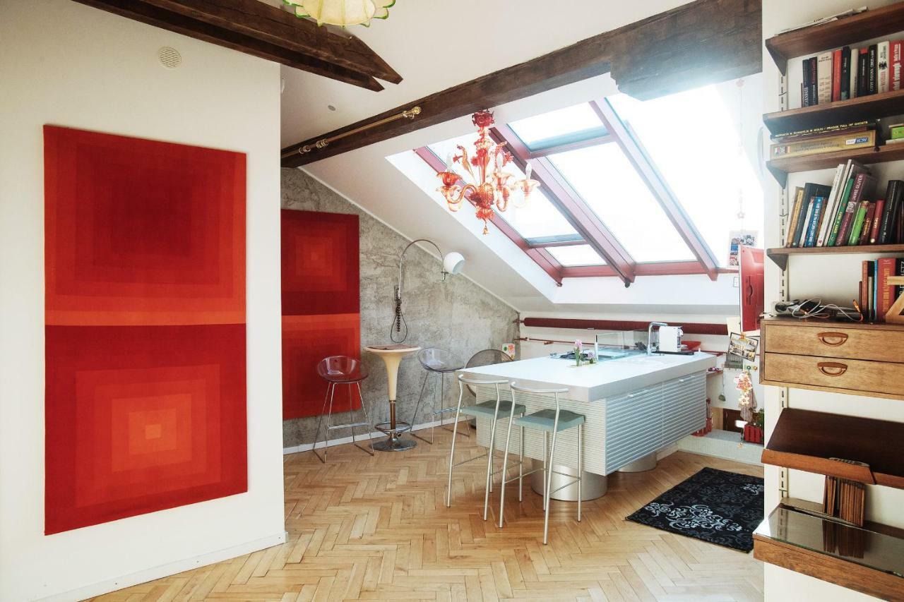 Unique Luxury Loft With Terrace In Old Town Apartment Praha Bagian luar foto
