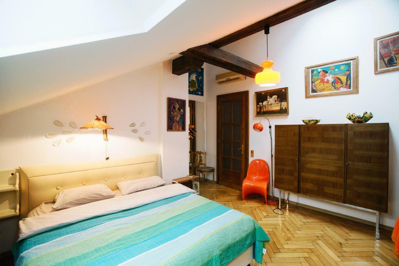 Unique Luxury Loft With Terrace In Old Town Apartment Praha Bagian luar foto